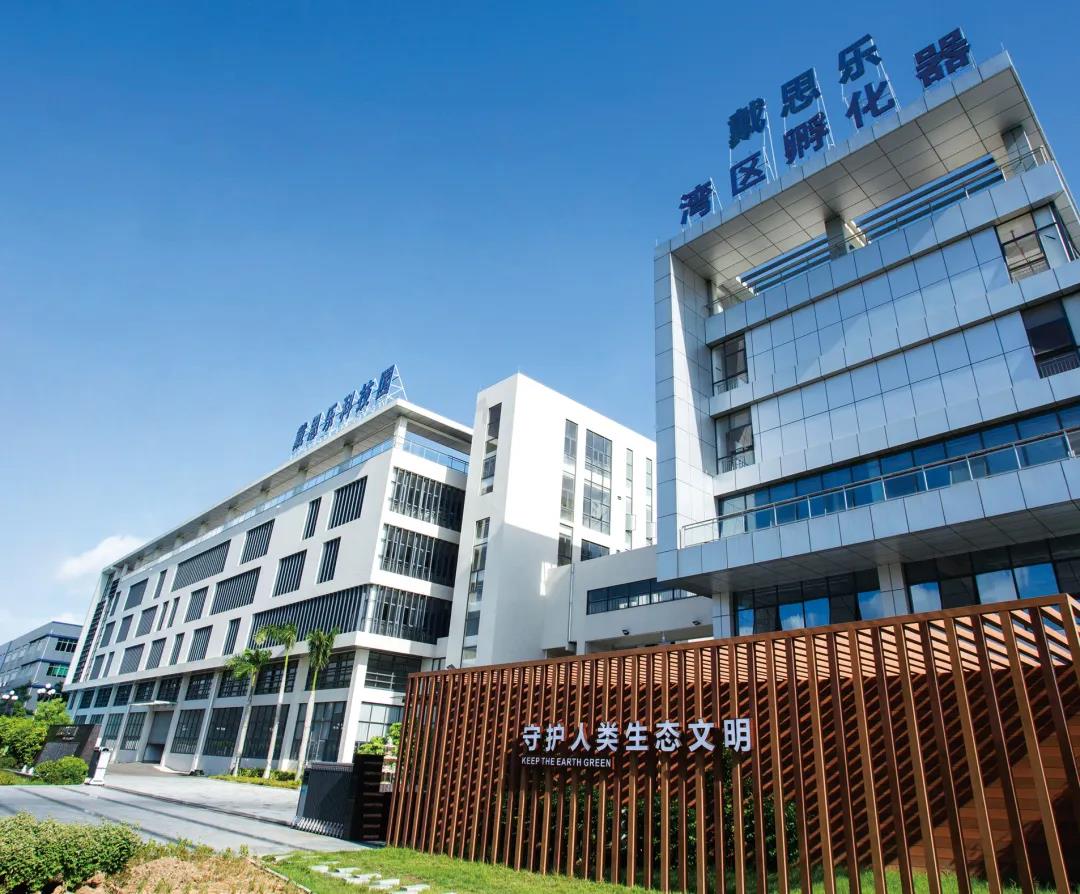 长征娱乐泳池工程,长征娱乐酒店泳池工程