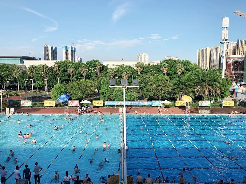 长征娱乐游泳池建造
